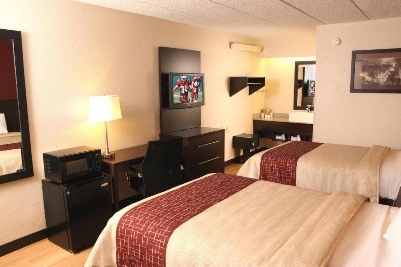 אסינגטון Red Roof Inn Plus+ Philadelphia Airport מראה חיצוני תמונה