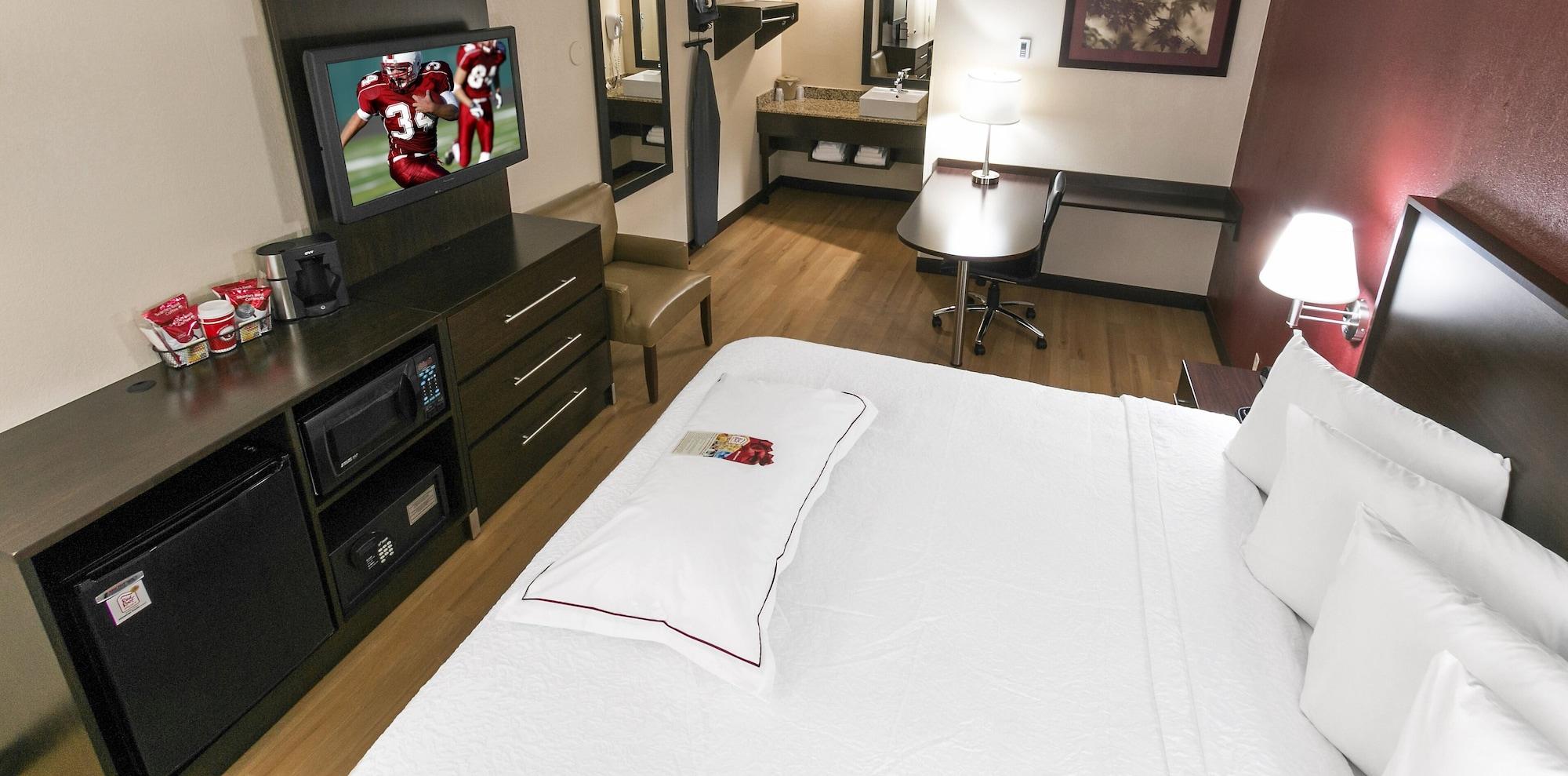 אסינגטון Red Roof Inn Plus+ Philadelphia Airport מראה חיצוני תמונה