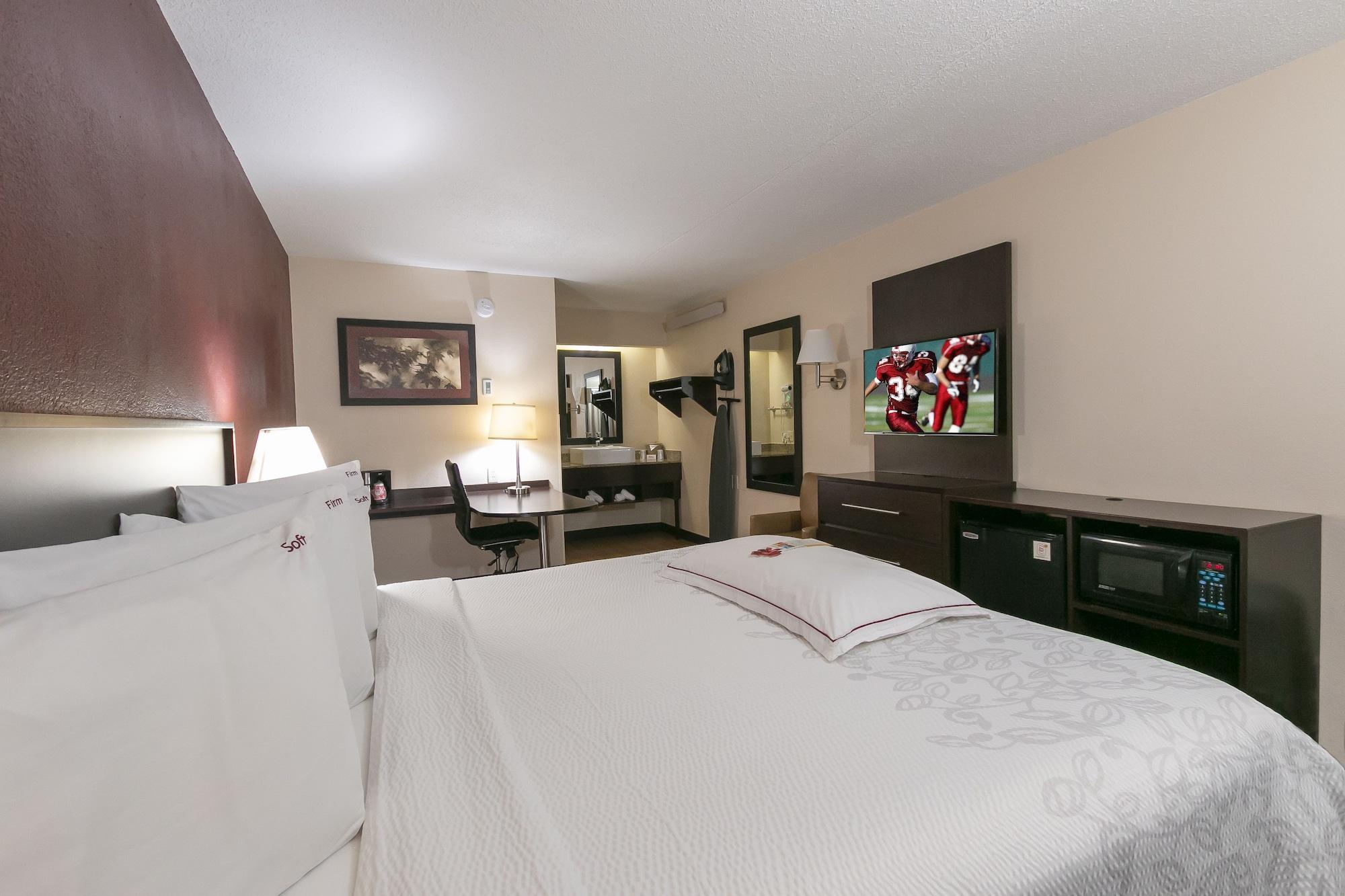 אסינגטון Red Roof Inn Plus+ Philadelphia Airport מראה חיצוני תמונה